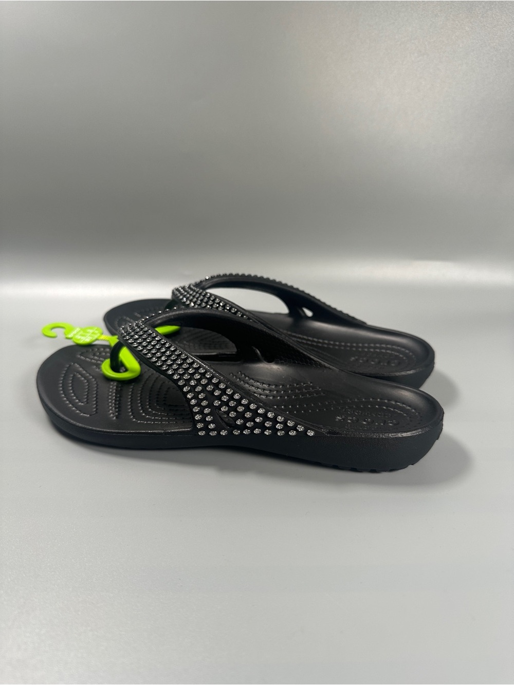 CROCS Jewels Embellished Flip Flops Slides Women’s Size 6 Black